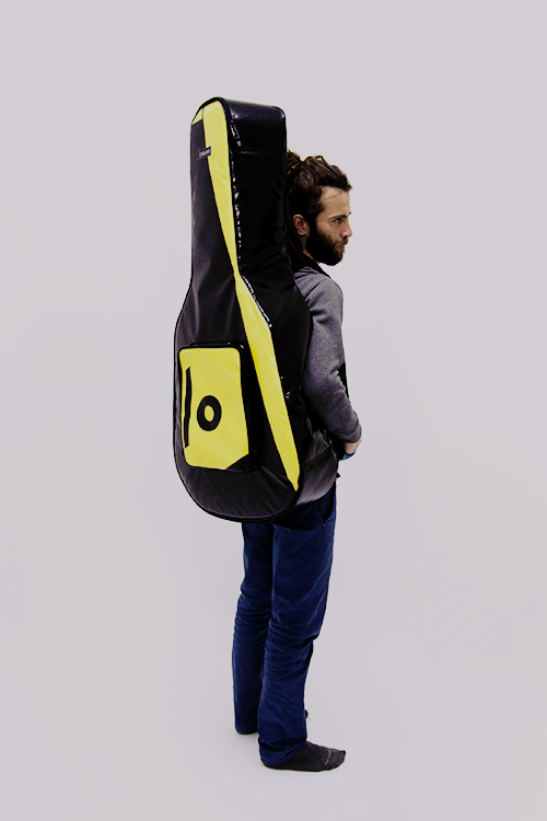 eco-acoustic-guitar-bag-by-www.crearebags.com-featured-500x750