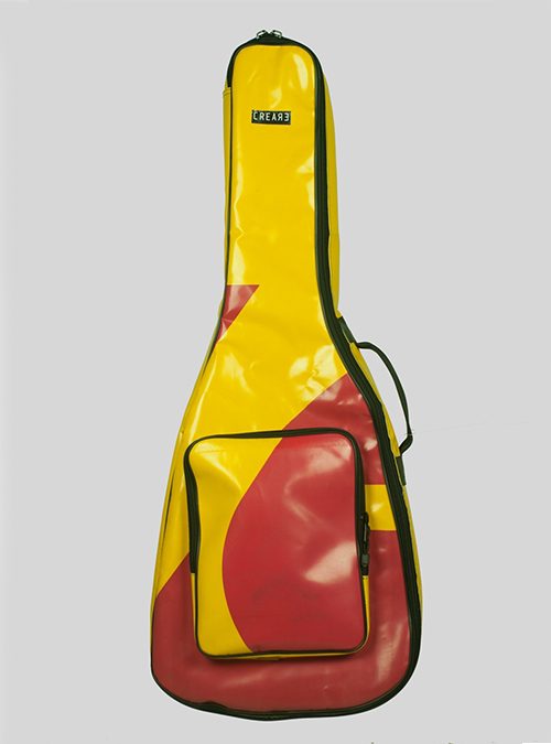 eco-classic-guitar-bag-by-www.crearebags.com-featured-3