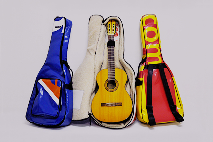 eco-classic-guitar-bag-by-www.crearebags.com-featured-750x500